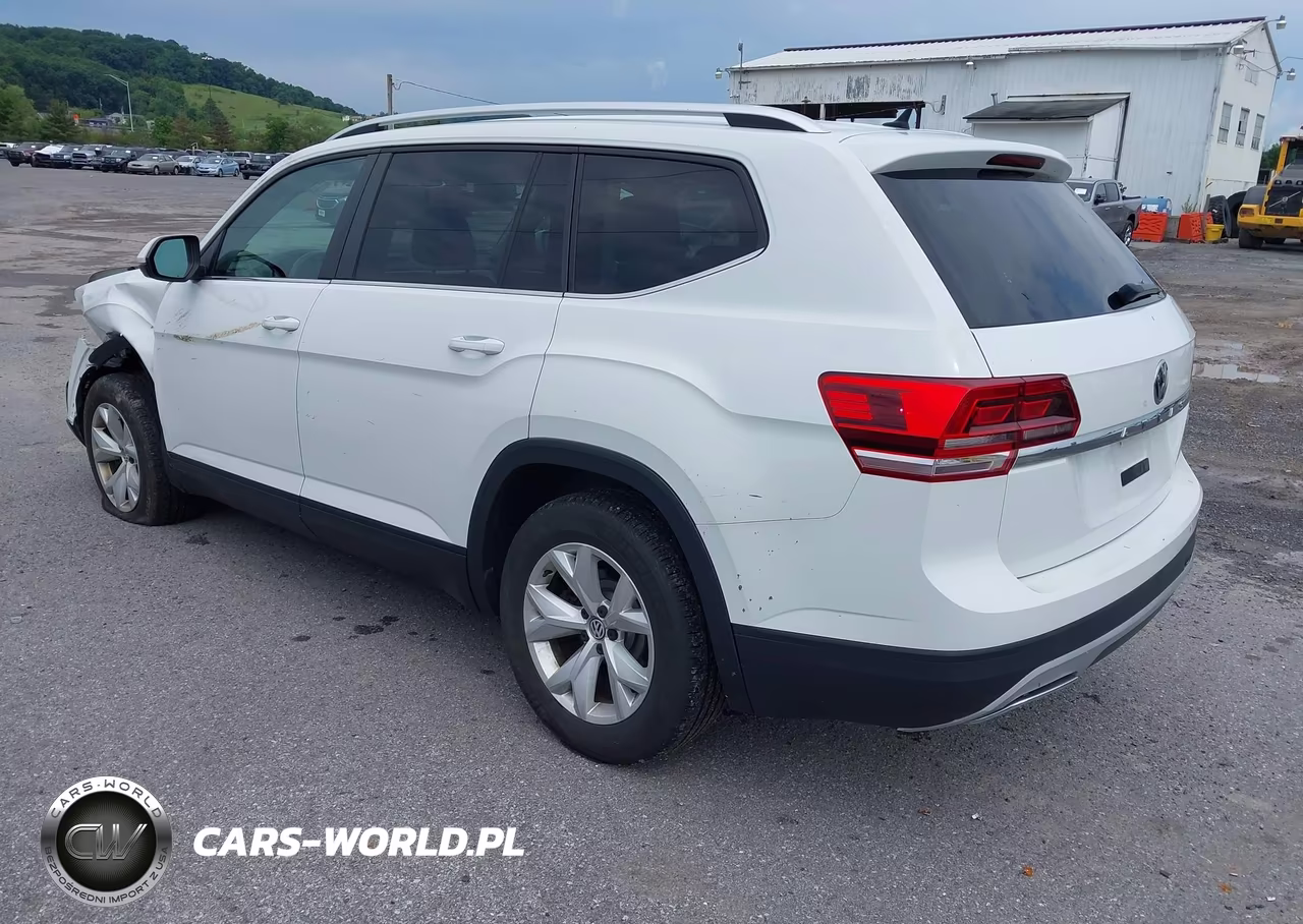 2018 Volkswagen Atlas 3.6L V6 S VIN:1V2GR2CA0JC534425 - 3