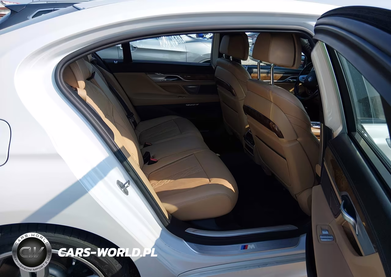 2017 BMW 740I xDrive VIN:WBA7E4C57HGU99345 - 8