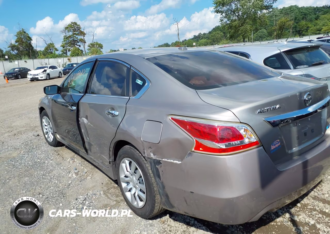 2014 Nissan Altima 2.5 S VIN:1N4AL3AP2EC153791 - 13