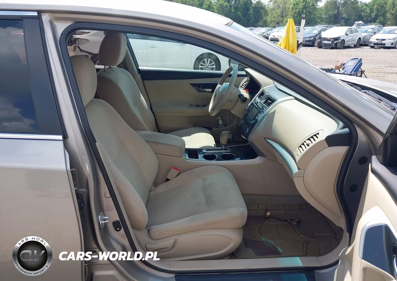 2014 Nissan Altima 2.5 S VIN:1N4AL3AP2EC153791 - 5