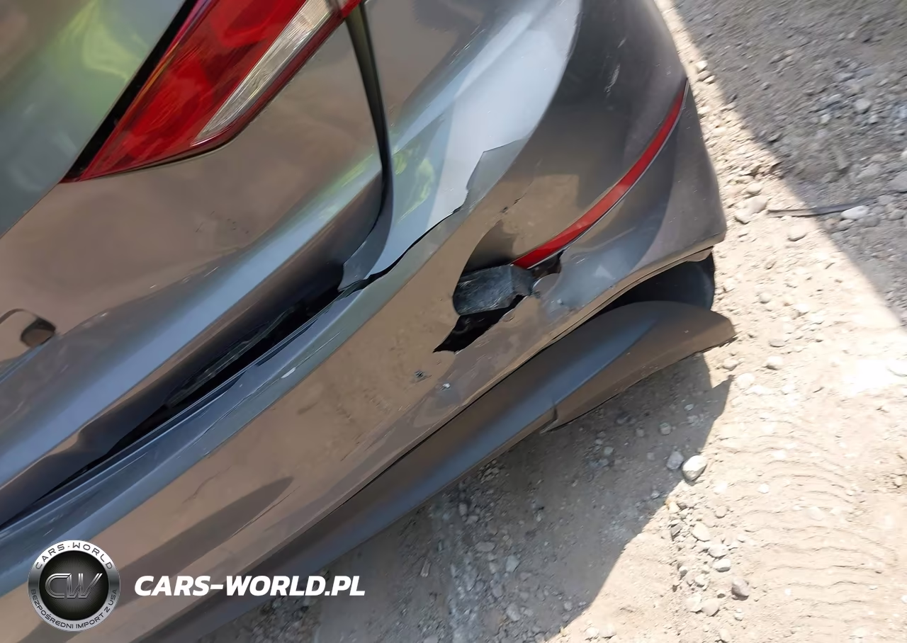 2018 Hyundai Elantra Sel VIN:5NPD84LF1JH311717 - 6