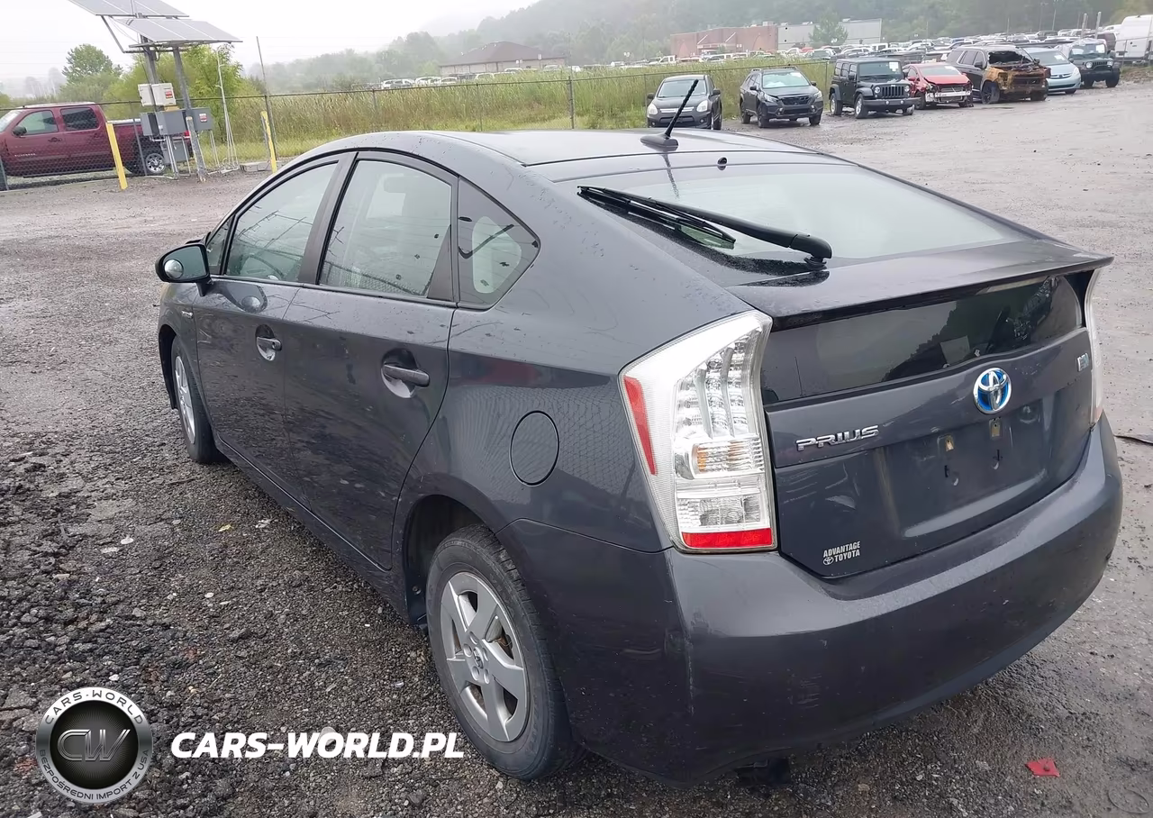 2010 Toyota Prius VIN:JTDKN3DU9A0151221 - 3