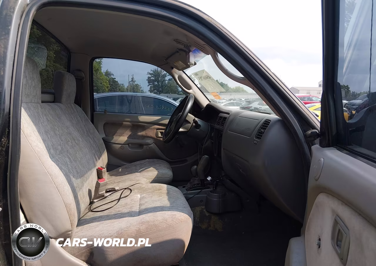 2002 Toyota Tacoma VIN:5TEPM62N42Z040163 - 5