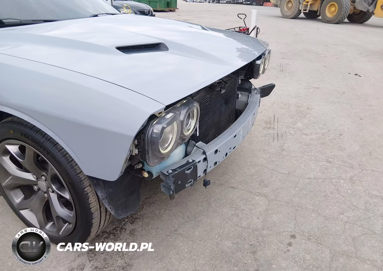 2020 Dodge Challenger Sxt VIN:2C3CDZAG5LH199147 - 19