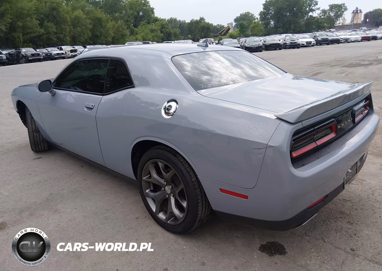 2020 Dodge Challenger Sxt VIN:2C3CDZAG5LH199147 - 3