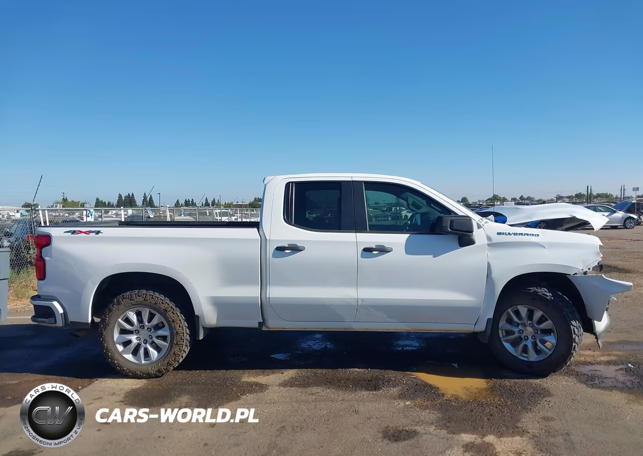 2022 Chevrolet Silverado 1500 Ltd 4Wd Standard Bed Custom VIN:1GCRYBEK9NZ216826 - 13