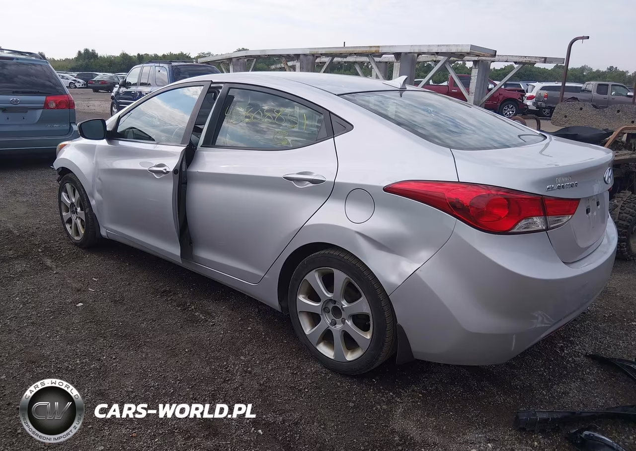 2013 Hyundai Elantra Limited VIN:KMHDH4AE7DU748265 - 3
