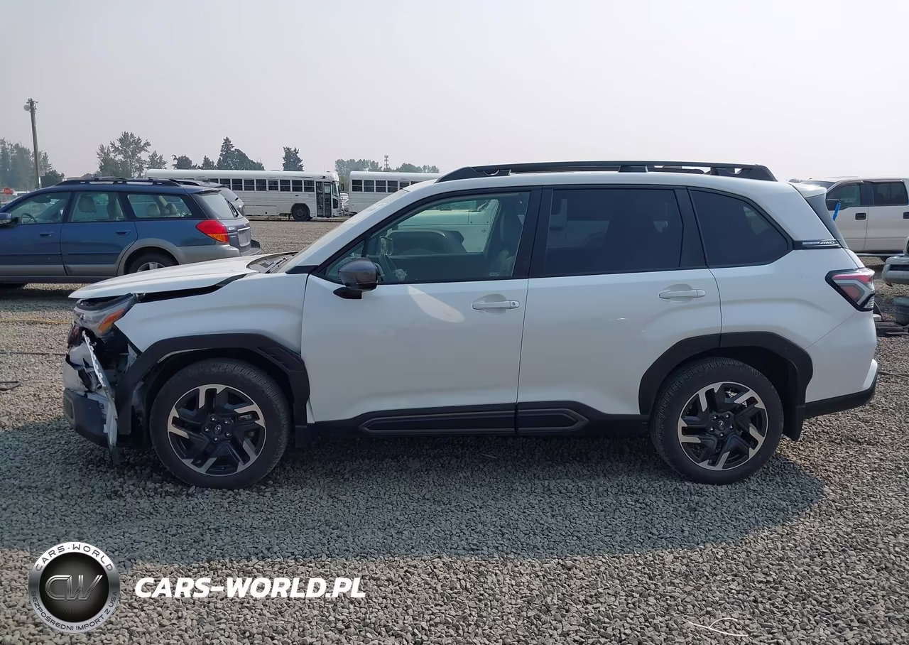 2025 Subaru Forester Limited VIN:JF2SLDRC8SH424150 - 14
