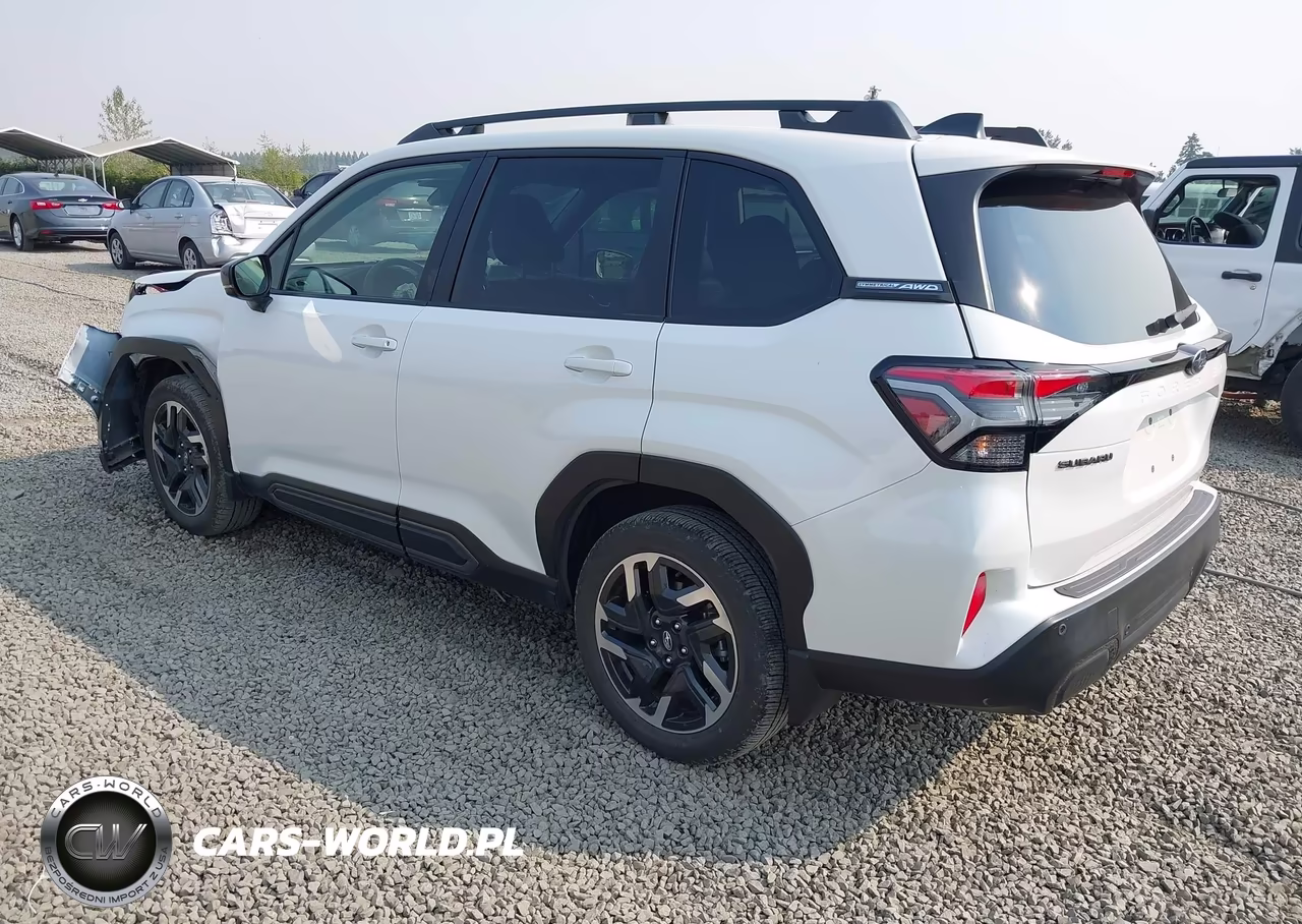 2025 Subaru Forester Limited VIN:JF2SLDRC8SH424150 - 3