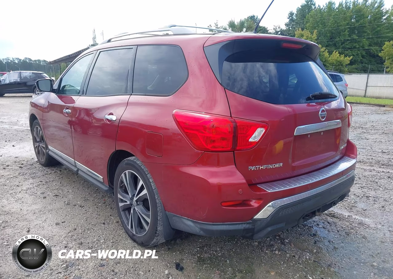 2017 Nissan Pathfinder Platinum VIN:5N1DR2MN0HC910567 - 3