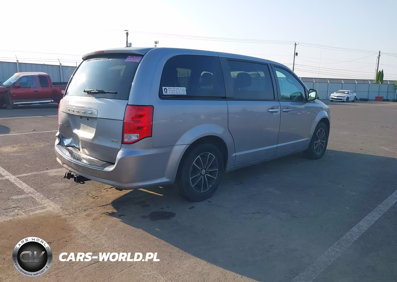 2018 Dodge Grand Caravan Se Plus VIN:2C4RDGBG8JR153232 - 4