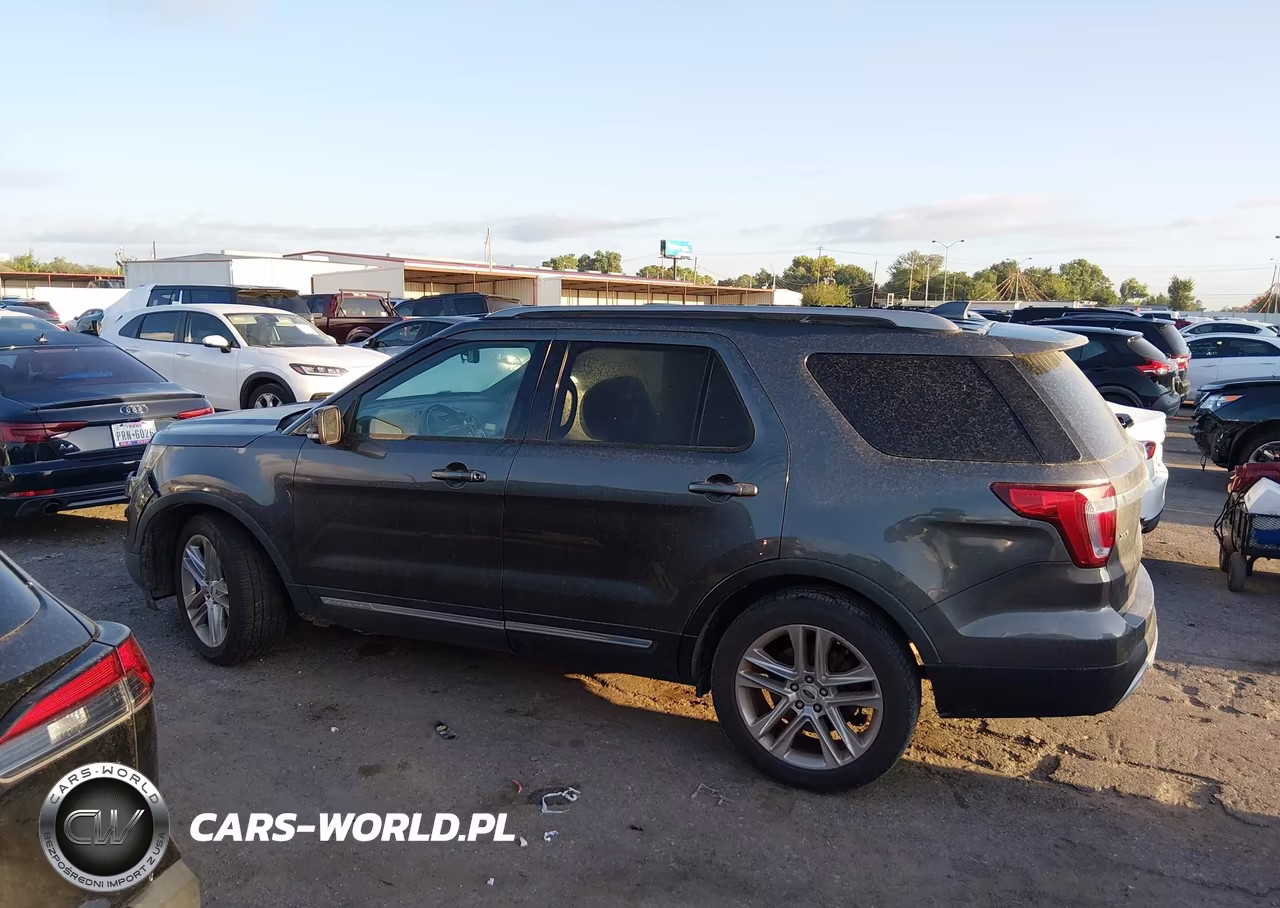 2016 Ford Explorer Xlt VIN:1FM5K7D86GGC03190 - 14