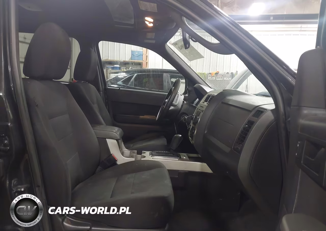 2009 Ford Escape Xlt VIN:1FMCU93G99KB09732 - 5