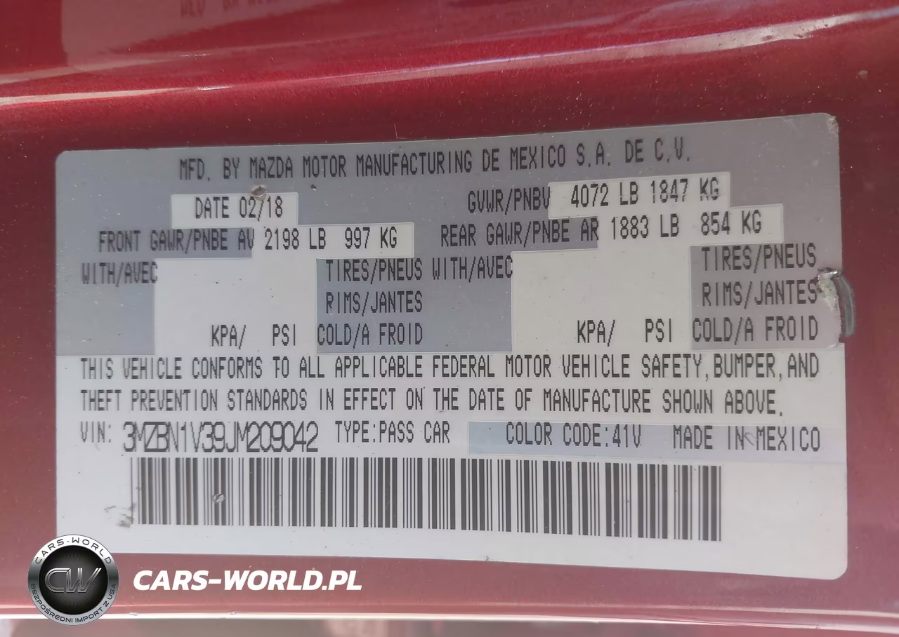 2018 Mazda Mazda3 Touring VIN:3MZBN1V39JM209042 - 9