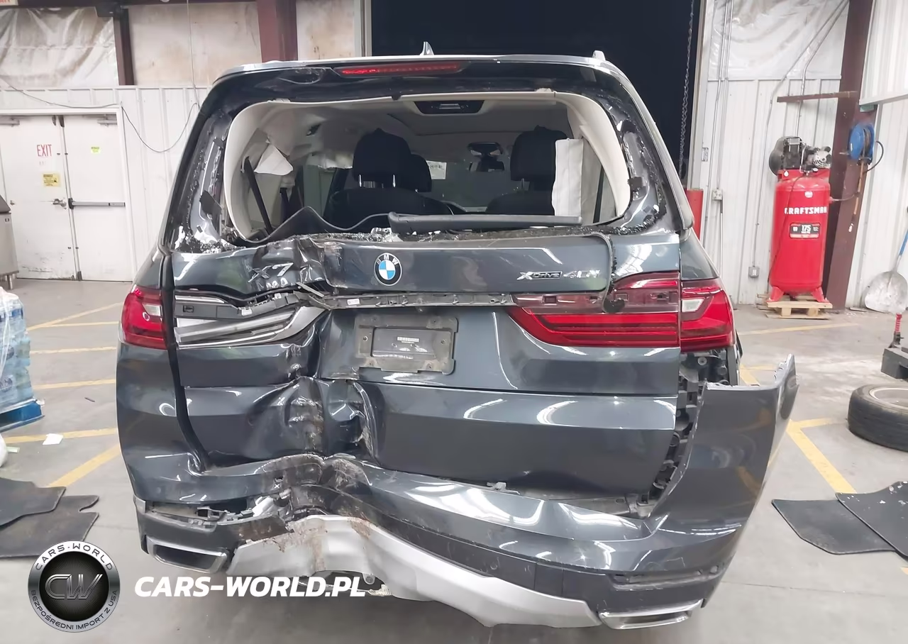 2022 BMW X7 xDrive40I VIN:5UXCW2C03N9K13612 - 17