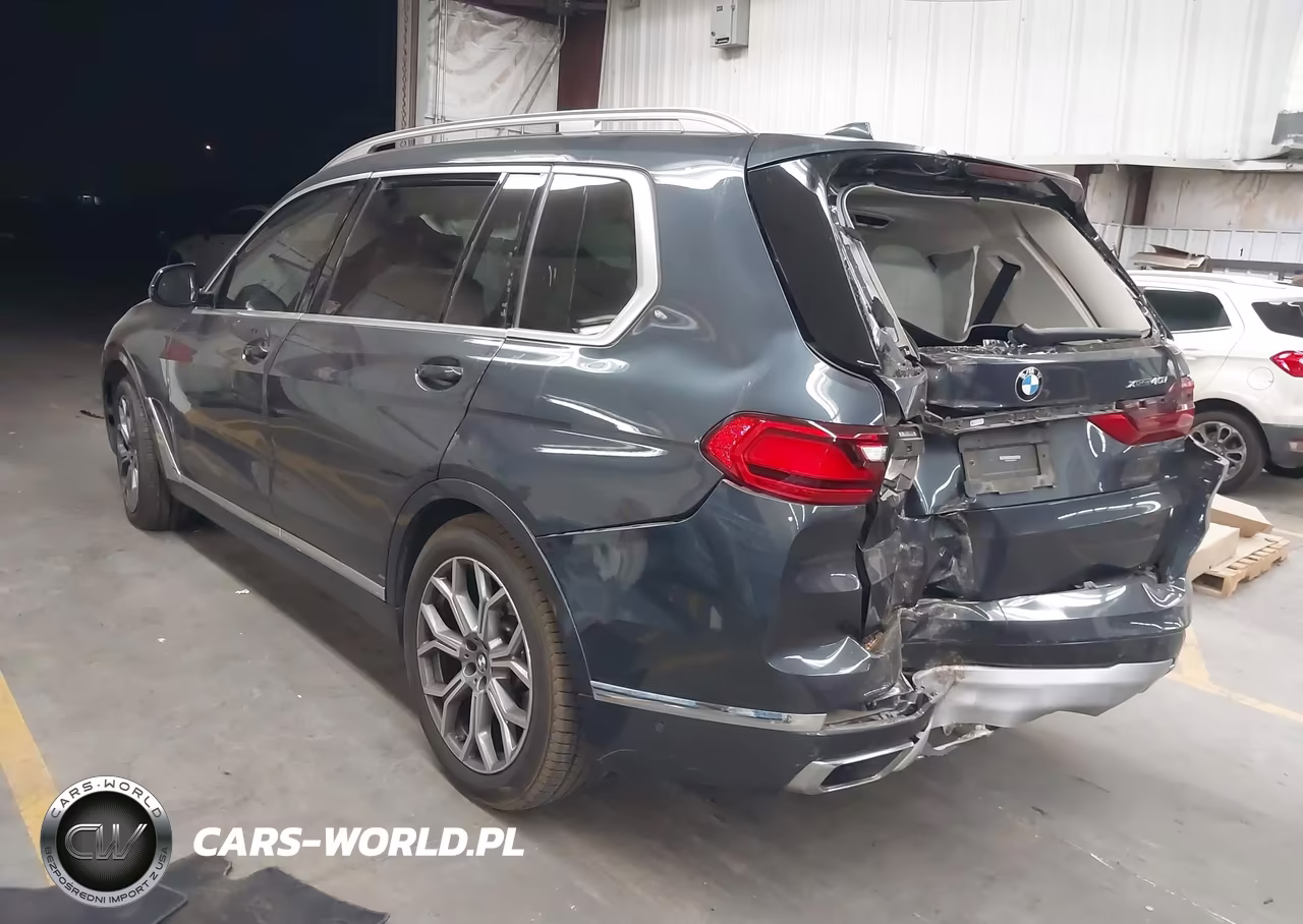 2022 BMW X7 xDrive40I VIN:5UXCW2C03N9K13612 - 3