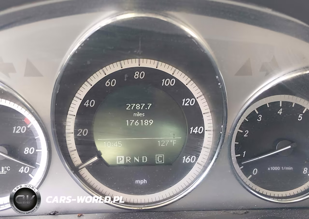 2010 Mercedes-Benz C 300 Luxury-Sport VIN:WDDGF5EB3AR119846 - 7