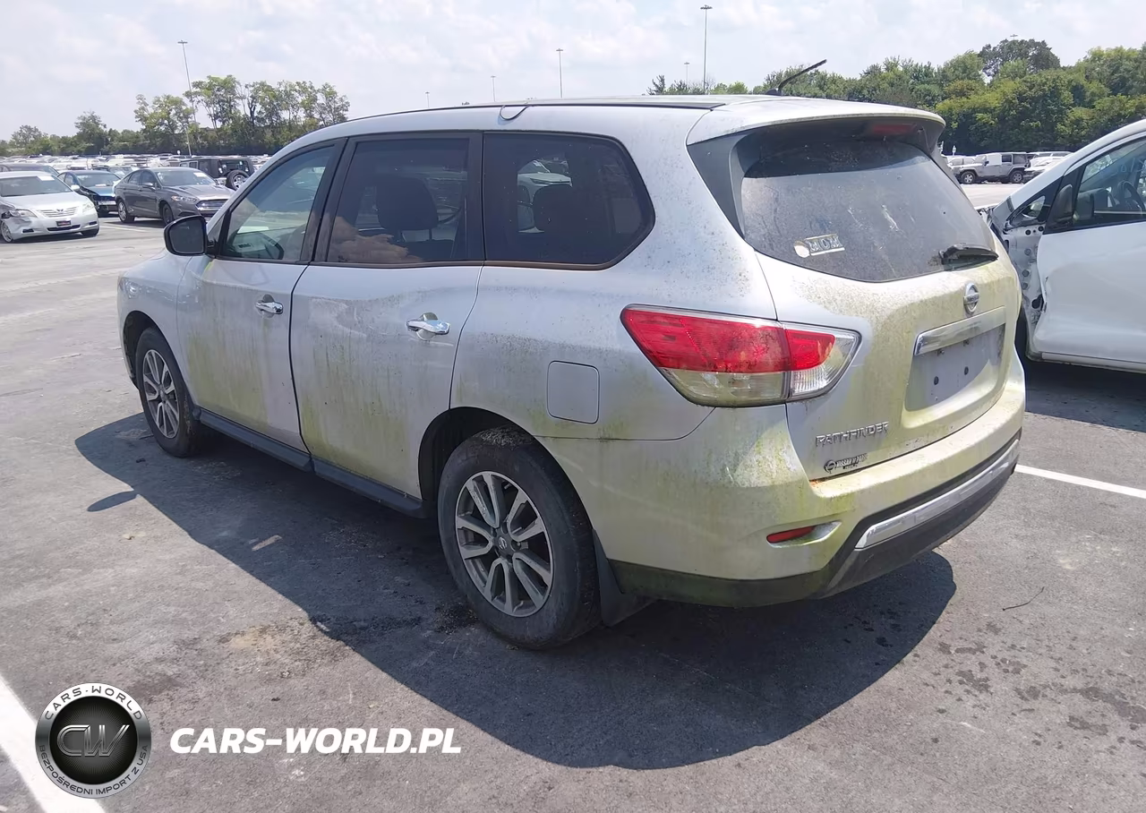 2013 Nissan Pathfinder S VIN:5N1AR2MN7DC605726 - 3