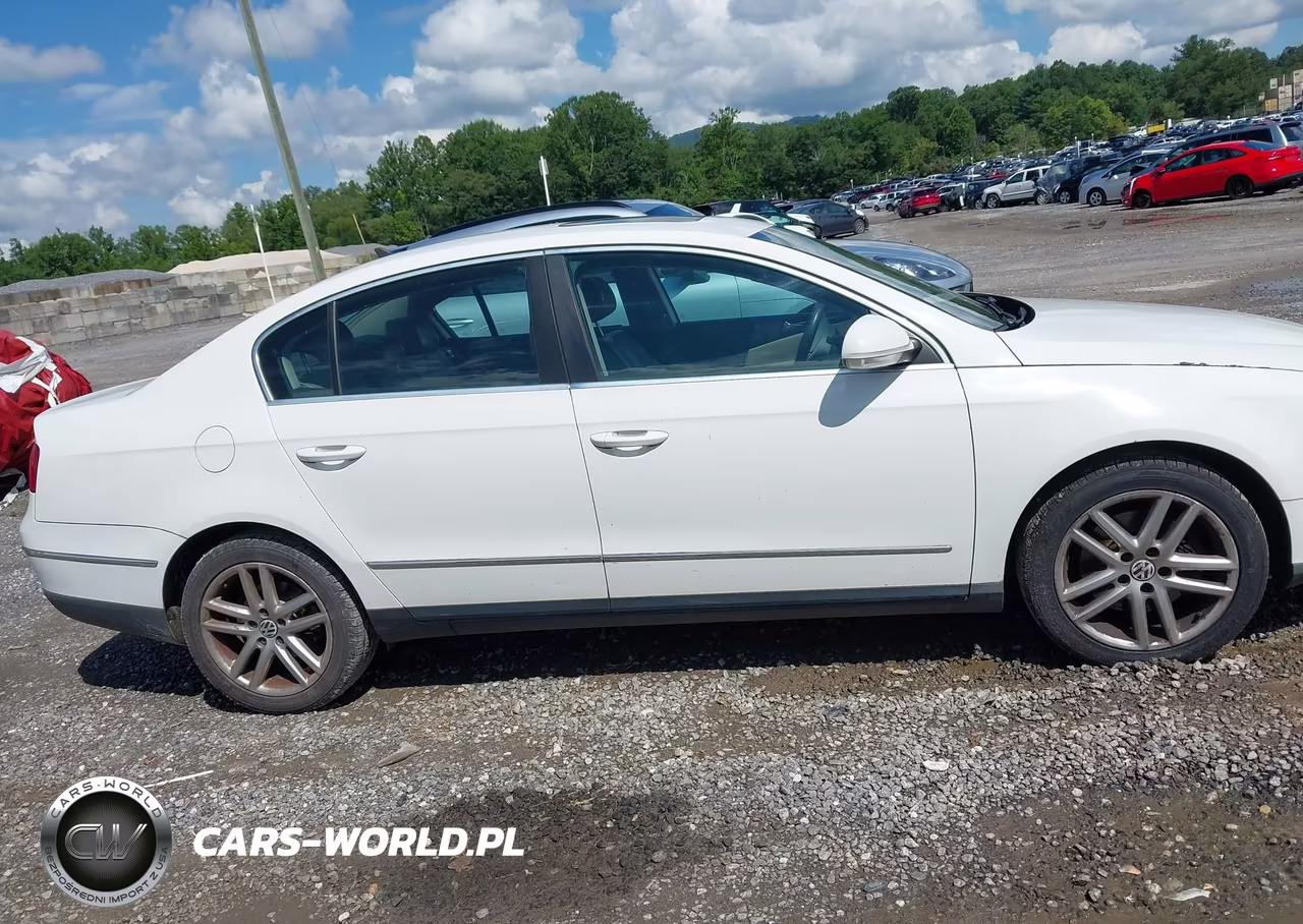 2008 Volkswagen Passat Lux VIN:WVWEK73C38P106363 - 13