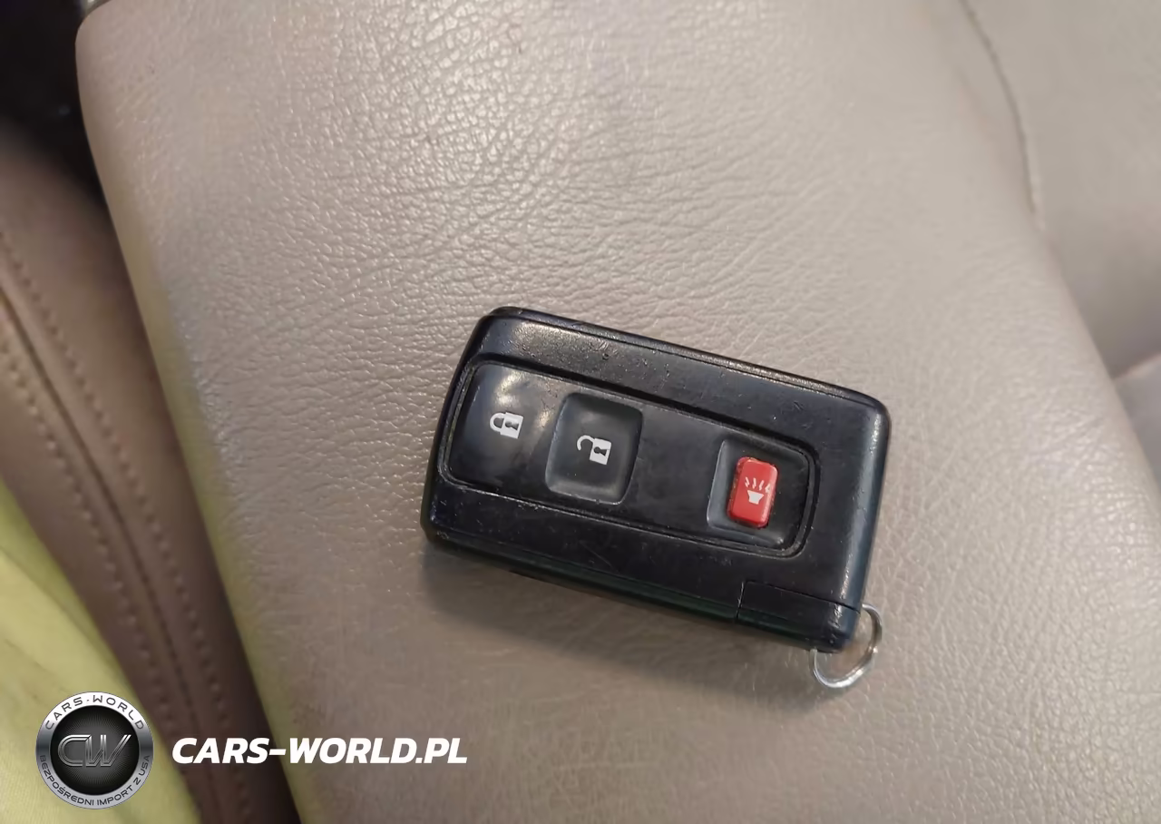 2006 Toyota Prius VIN:JTDKB20U363173780 - 11