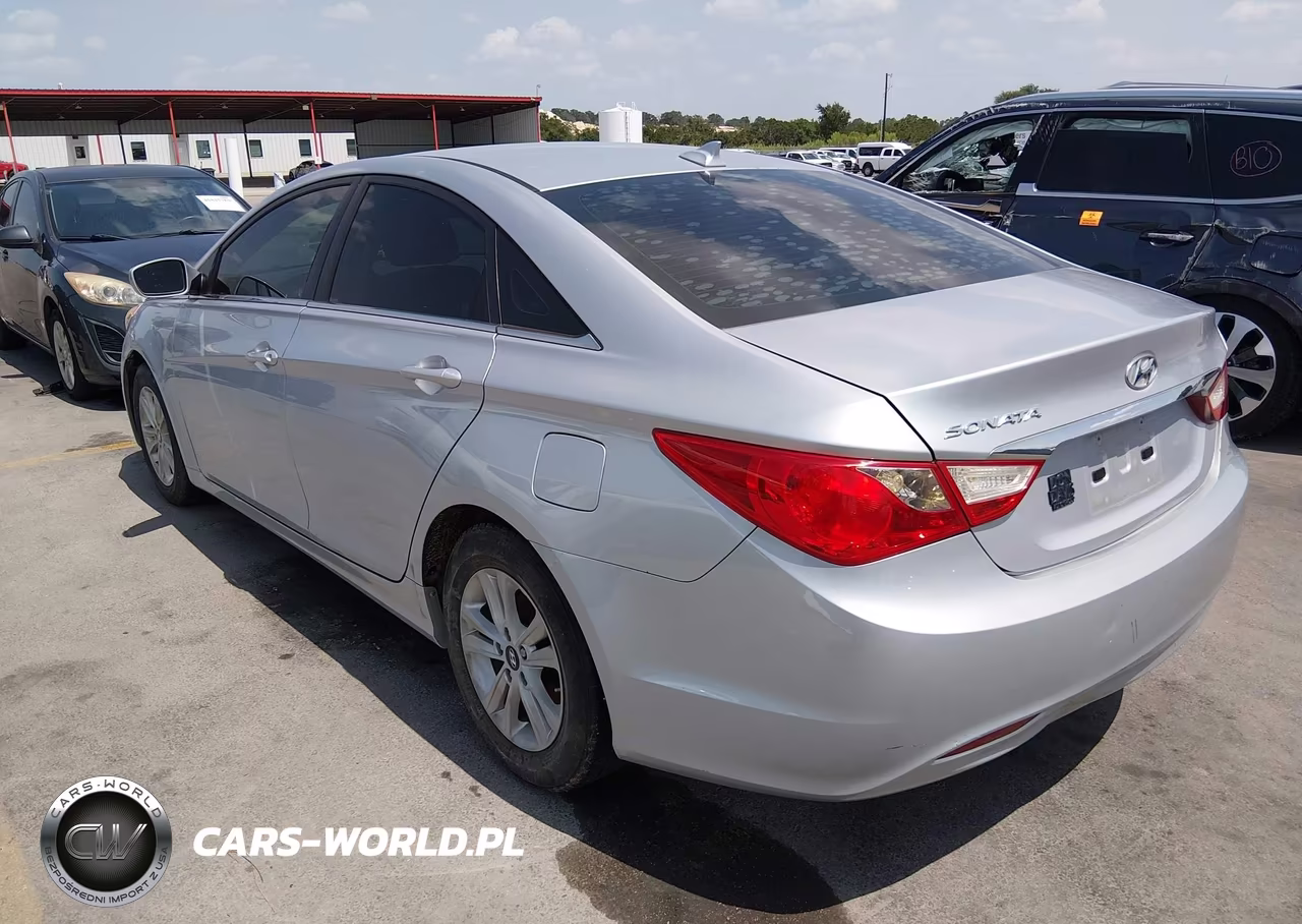 2012 Hyundai Sonata Gls VIN:5NPEB4AC3CH323675 - 3
