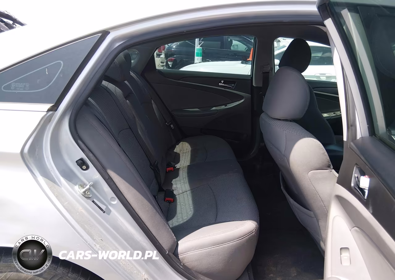 2012 Hyundai Sonata Gls VIN:5NPEB4AC3CH323675 - 8