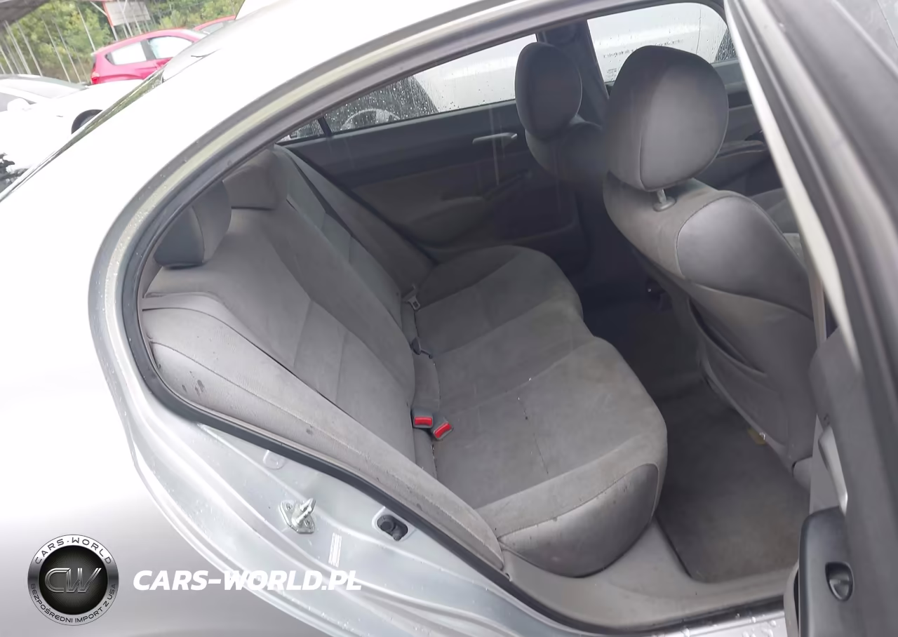 2007 Honda Civic Lx VIN:2HGFA165X7H307571 - 8