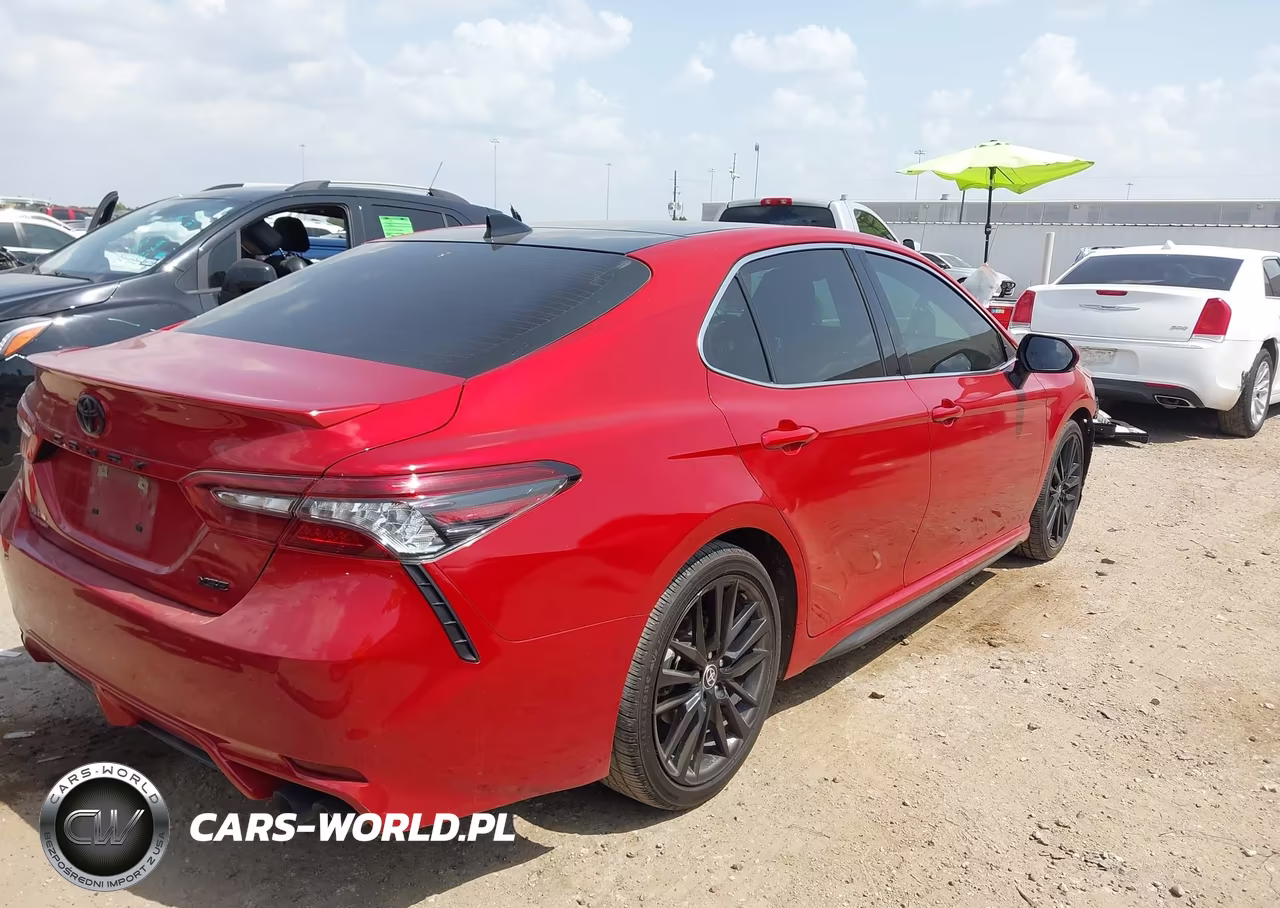 2021 Toyota Camry Xse VIN:4T1K61AK1MU405484 - 4