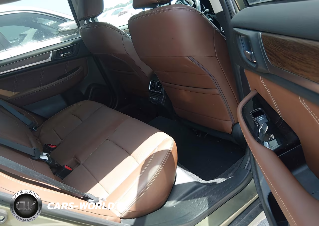2018 Subaru Outback Touring VIN:4S4BSETC8J3228961 - 8