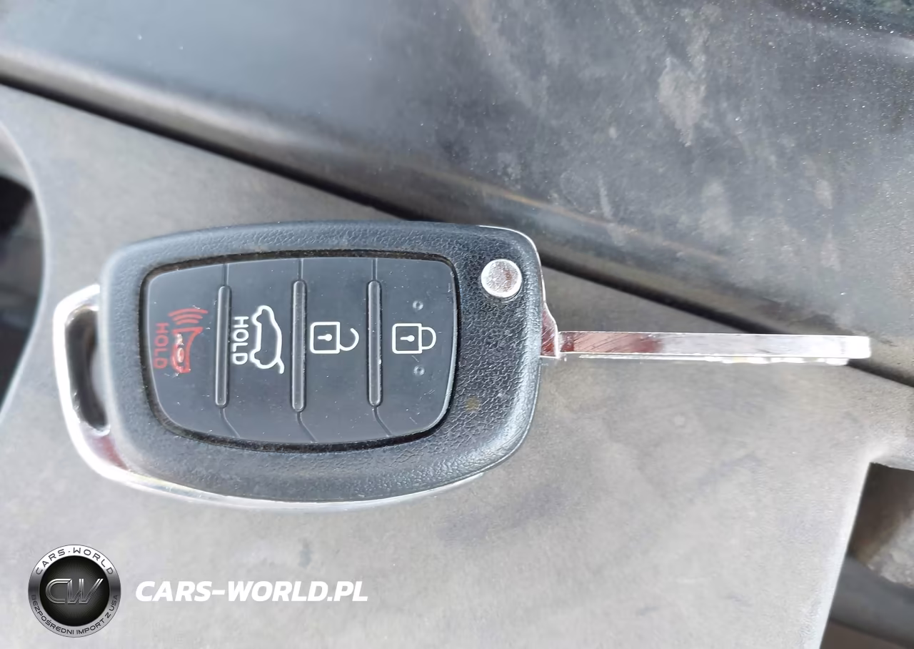 2013 Hyundai Santa Fe Sport VIN:5XYZT3LB5DG106537 - 11