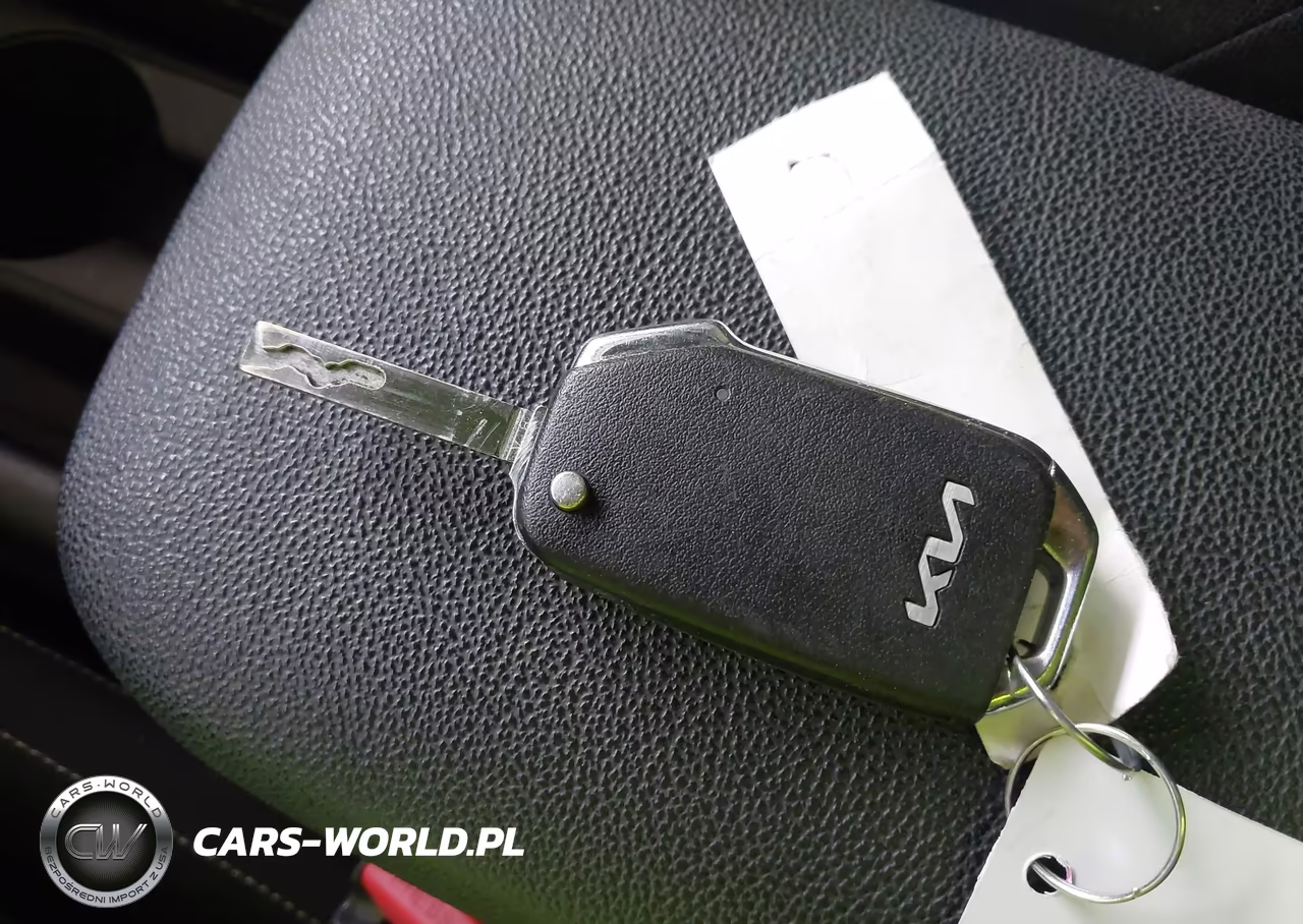 2024 Kia Forte Lxs VIN:3KPF24AD0RE753948 - 11