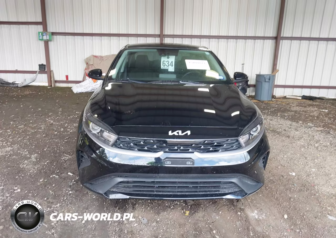 2024 Kia Forte Lxs VIN:3KPF24AD0RE753948 - 13