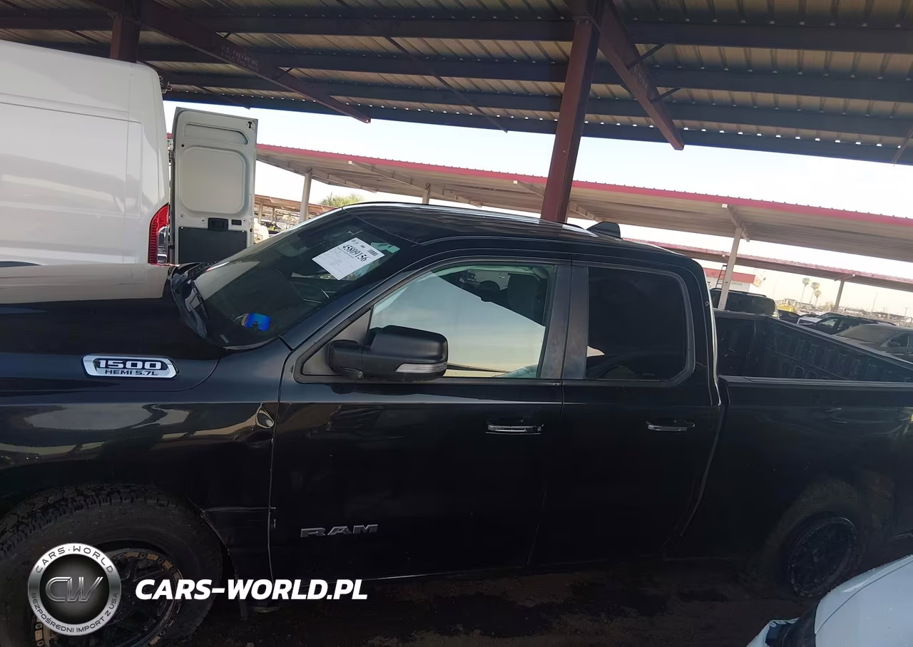 2020 Ram 1500 Big Horn 4X4 6'4 Box VIN:1C6SRFBTXLN253673 - 14