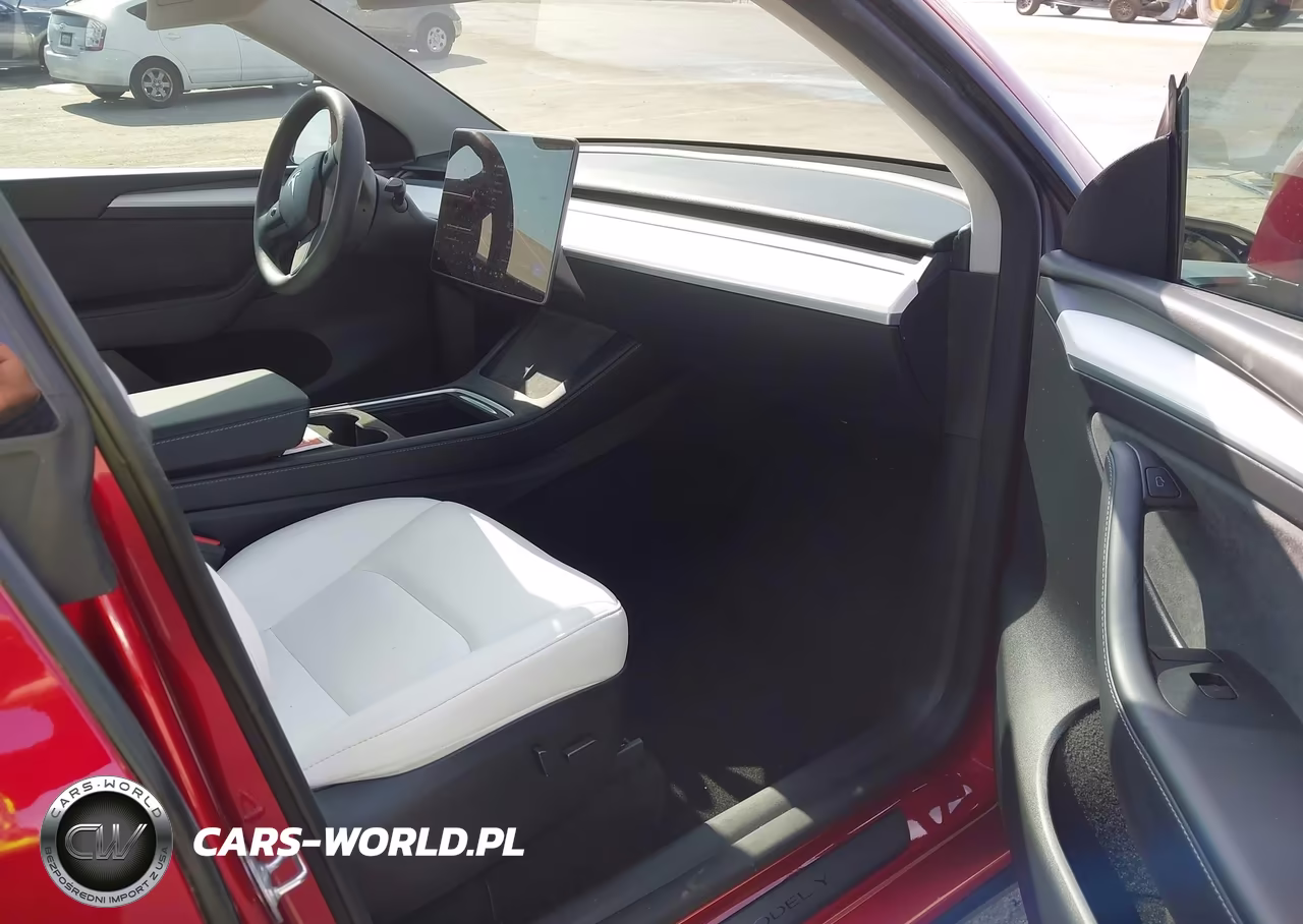 2024 Tesla Model Y Long Range Single Motor Rear-Wheel Drive-Rwd VIN:7SAYGDED5RF117527 - 5