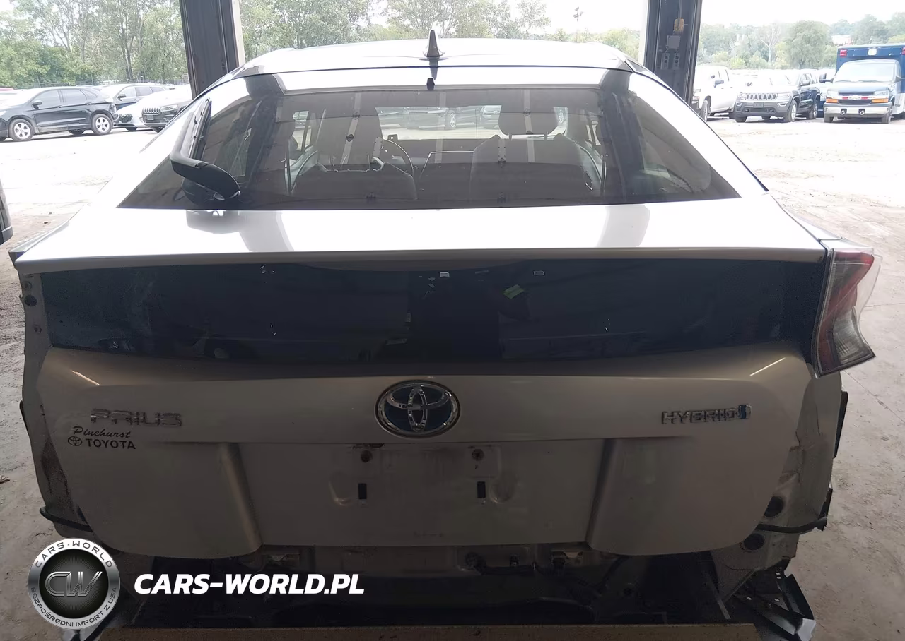 2016 Toyota Prius Four Touring VIN:JTDKARFU0G3021766 - 16
