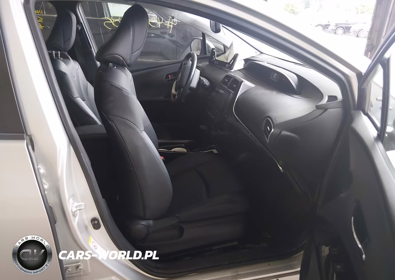2016 Toyota Prius Four Touring VIN:JTDKARFU0G3021766 - 5
