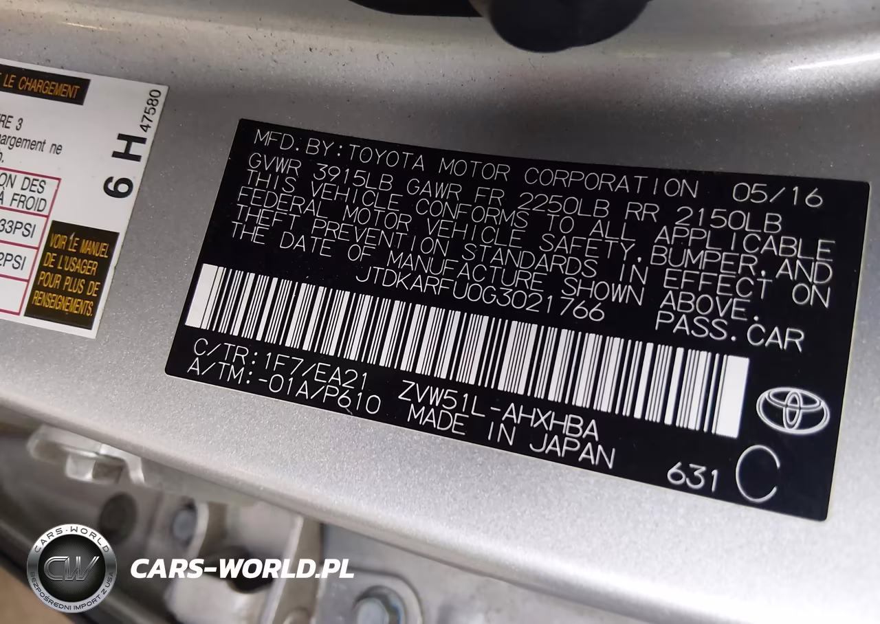 2016 Toyota Prius Four Touring VIN:JTDKARFU0G3021766 - 9