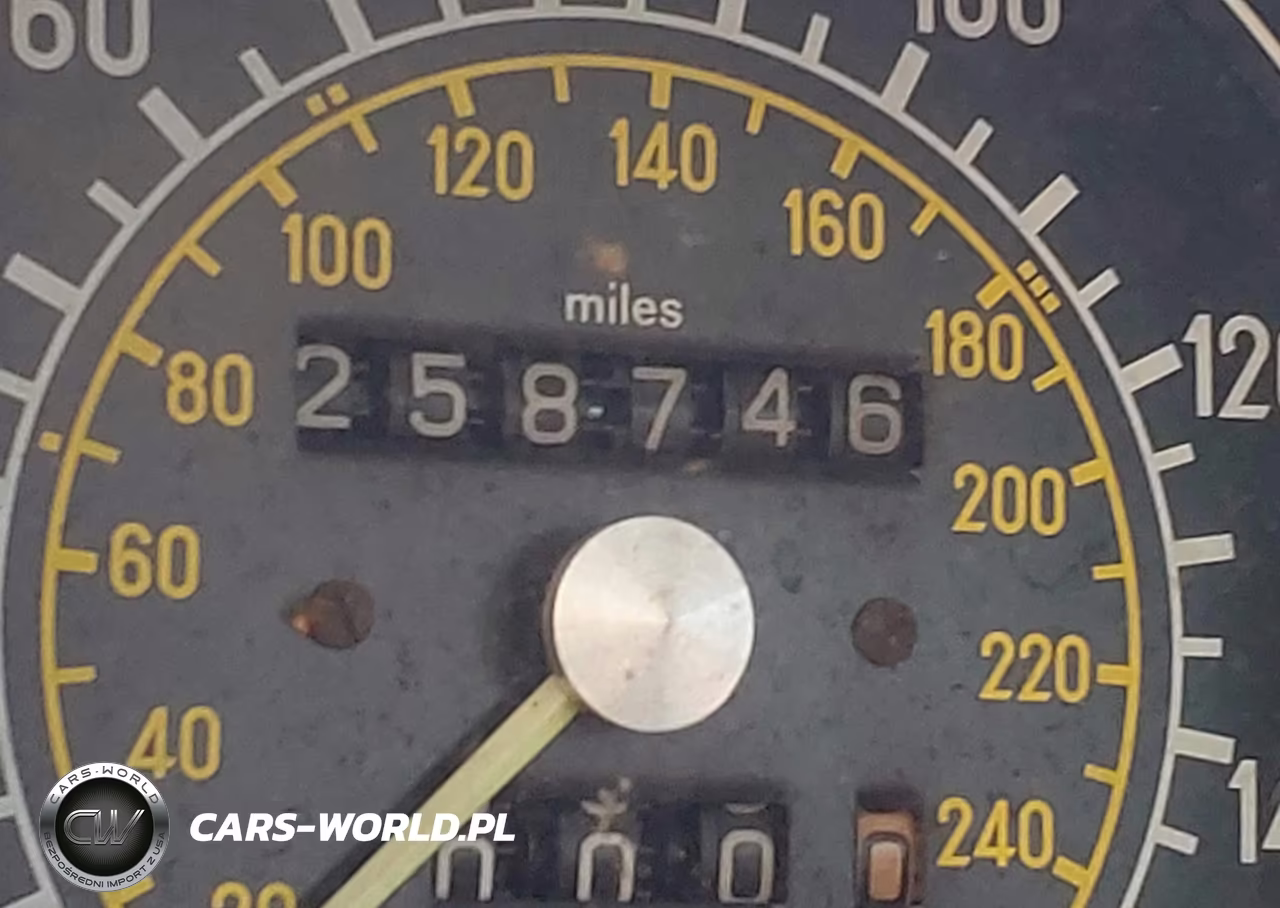 1983 Mercedes-Benz 380 Sl VIN:WDBBA45C6FA017161 - 15