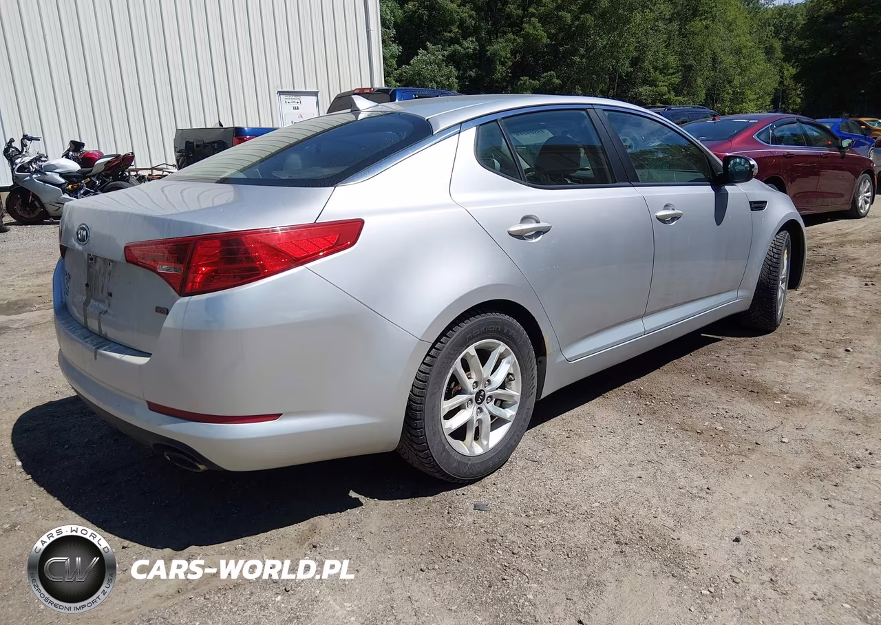 2011 Kia Optima Lx VIN:KNAGM4A79B5067236 - 4