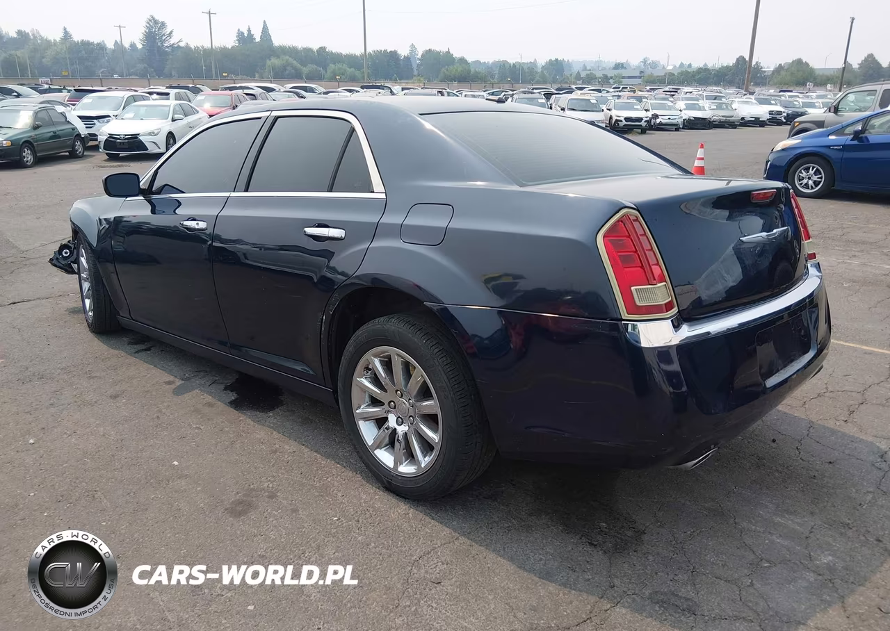 2012 Chrysler 300 Limited VIN:2C3CCACG6CH117959 - 3