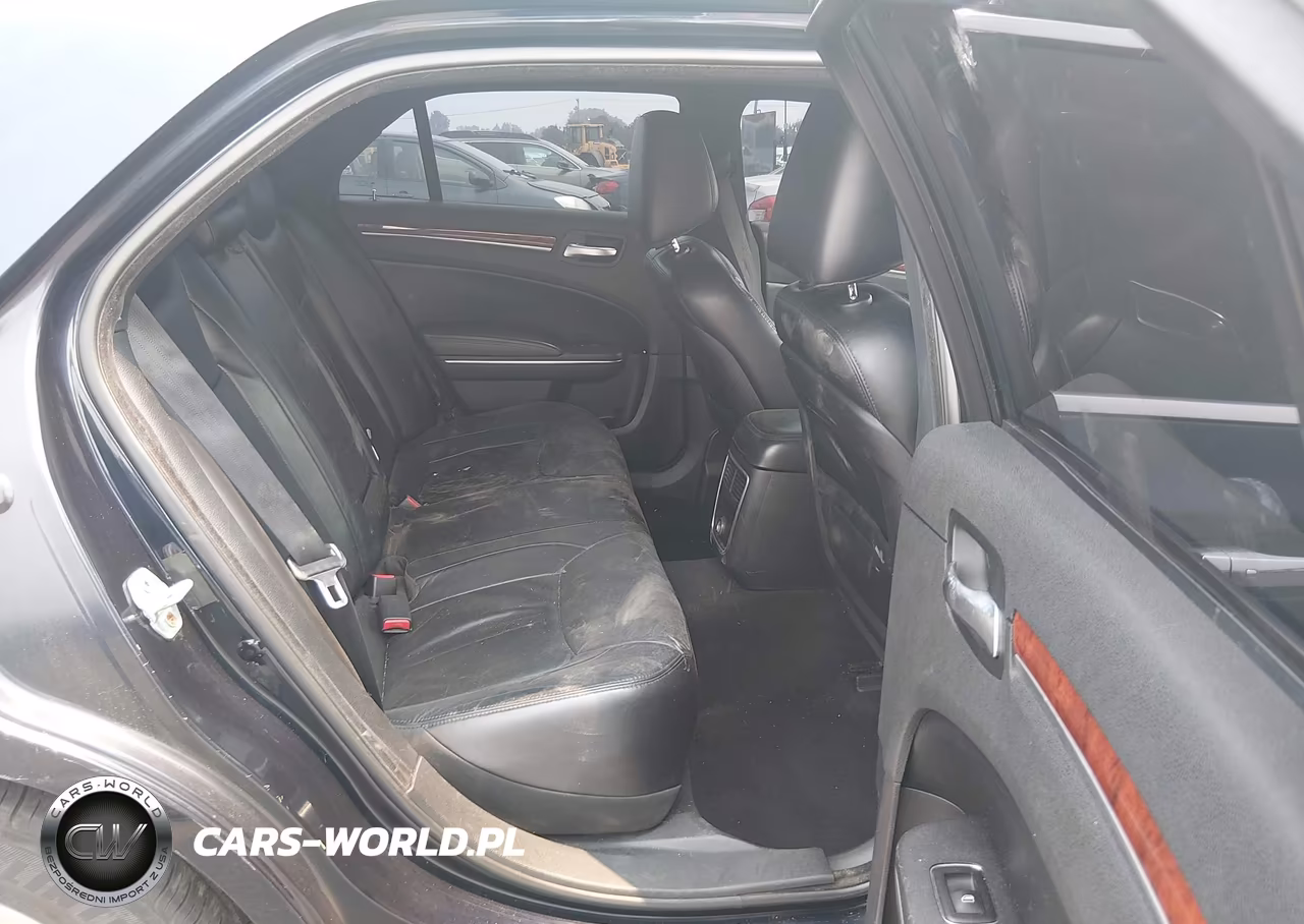 2012 Chrysler 300 Limited VIN:2C3CCACG6CH117959 - 8