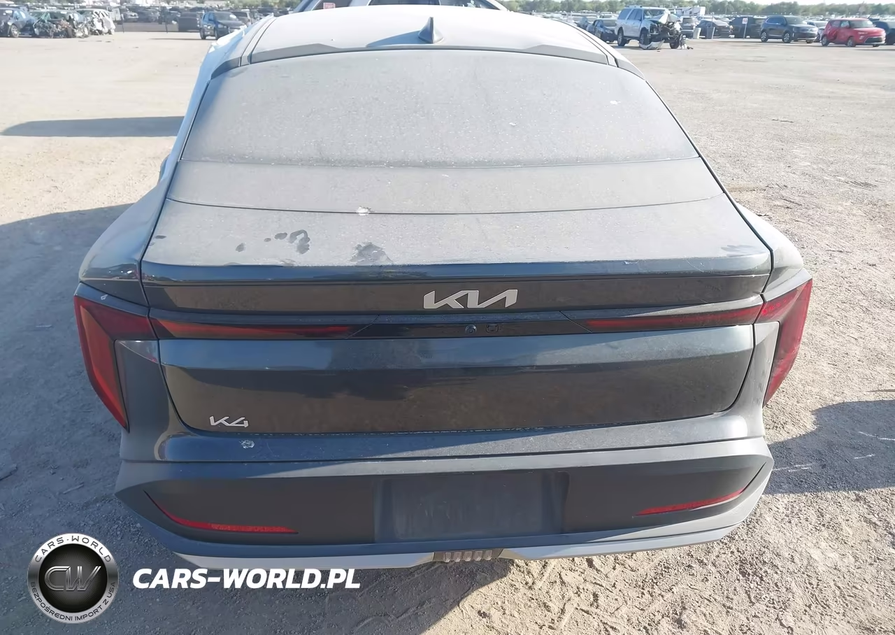 2025 Kia K4 Lxs VIN:3KPFT4DE4SE084722 - 17