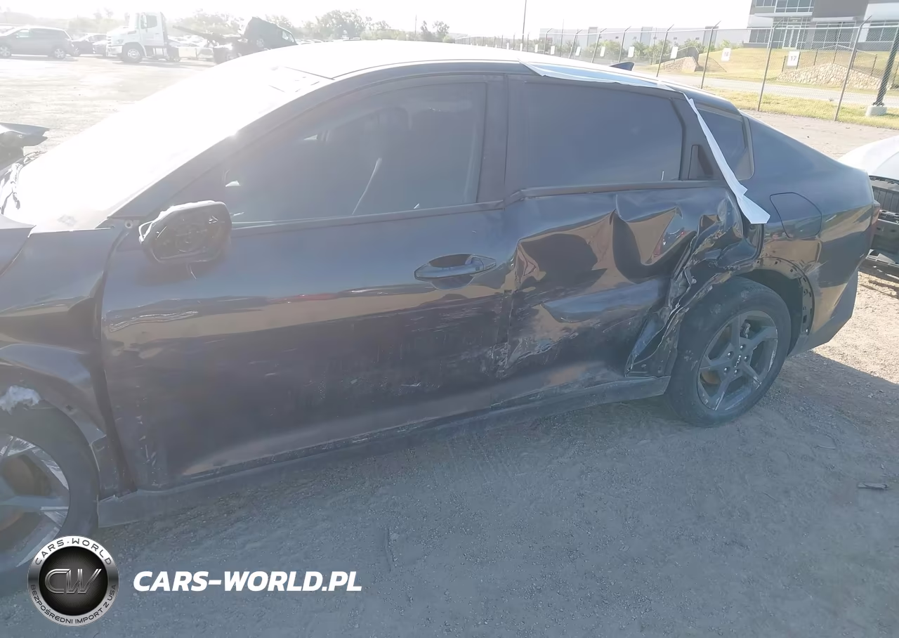2025 Kia K4 Lxs VIN:3KPFT4DE4SE084722 - 18