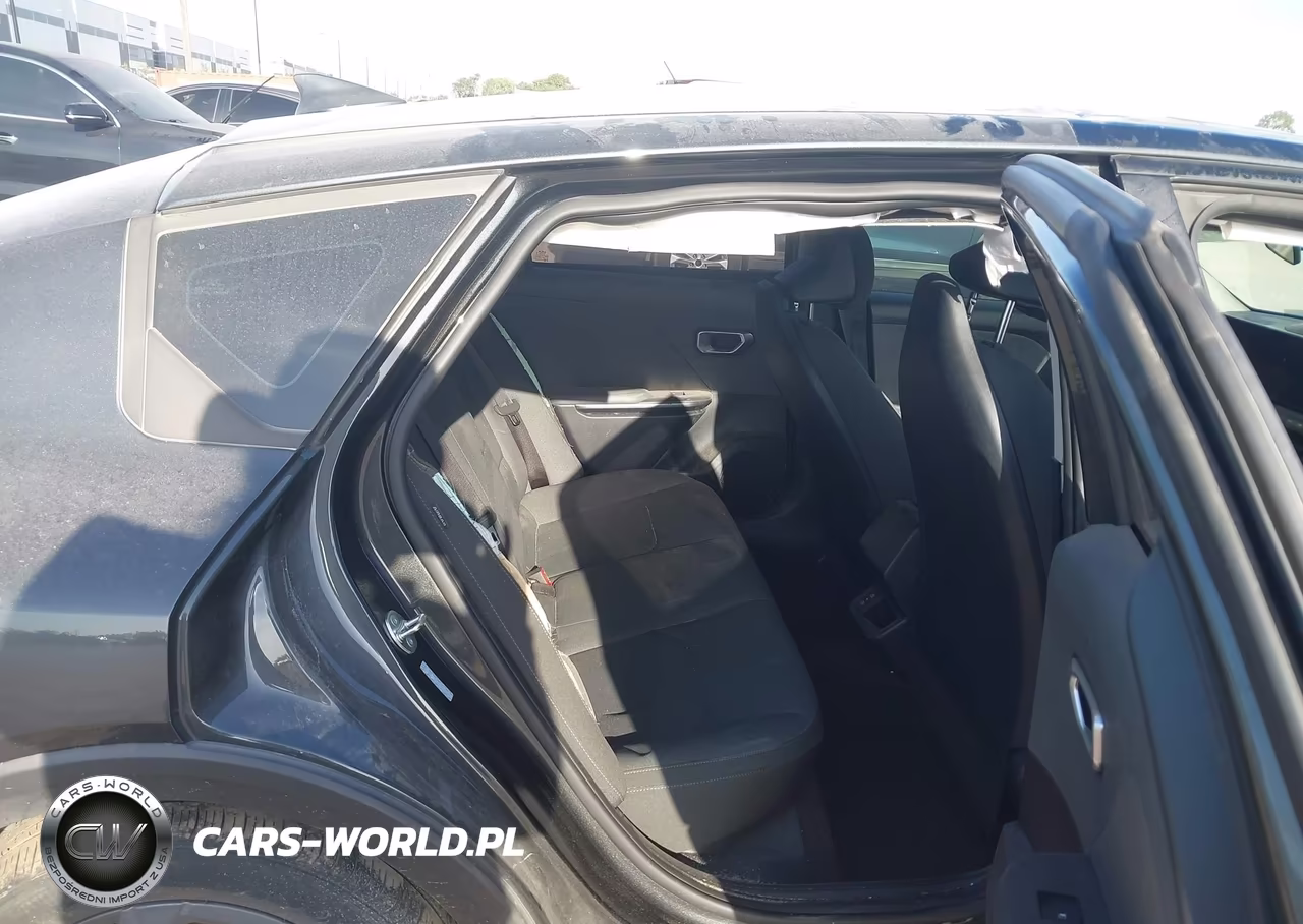 2025 Kia K4 Lxs VIN:3KPFT4DE4SE084722 - 8
