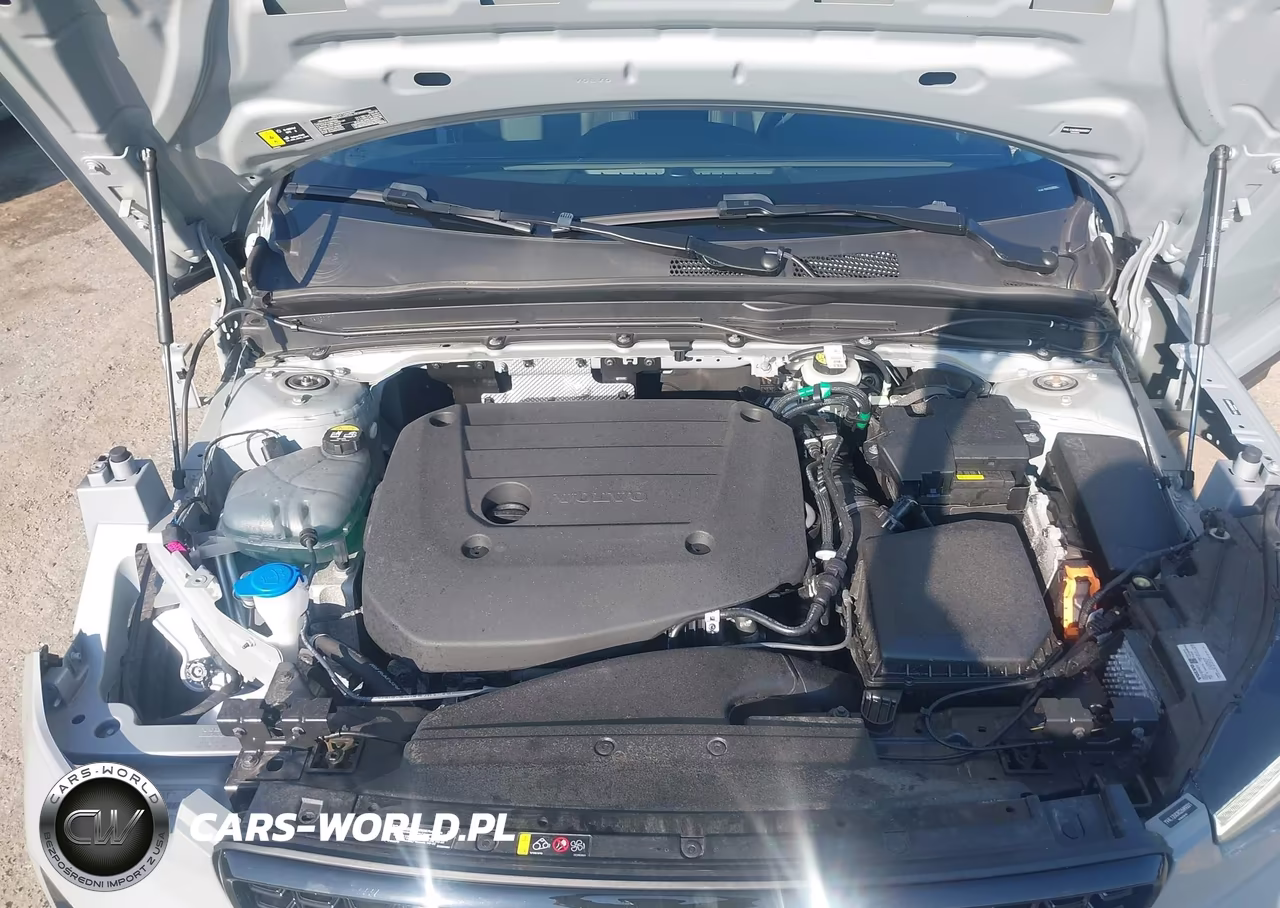 2025 Volvo Xc40 B5 Plus Dark Theme VIN:YV4L12UC0S2609331 - 10