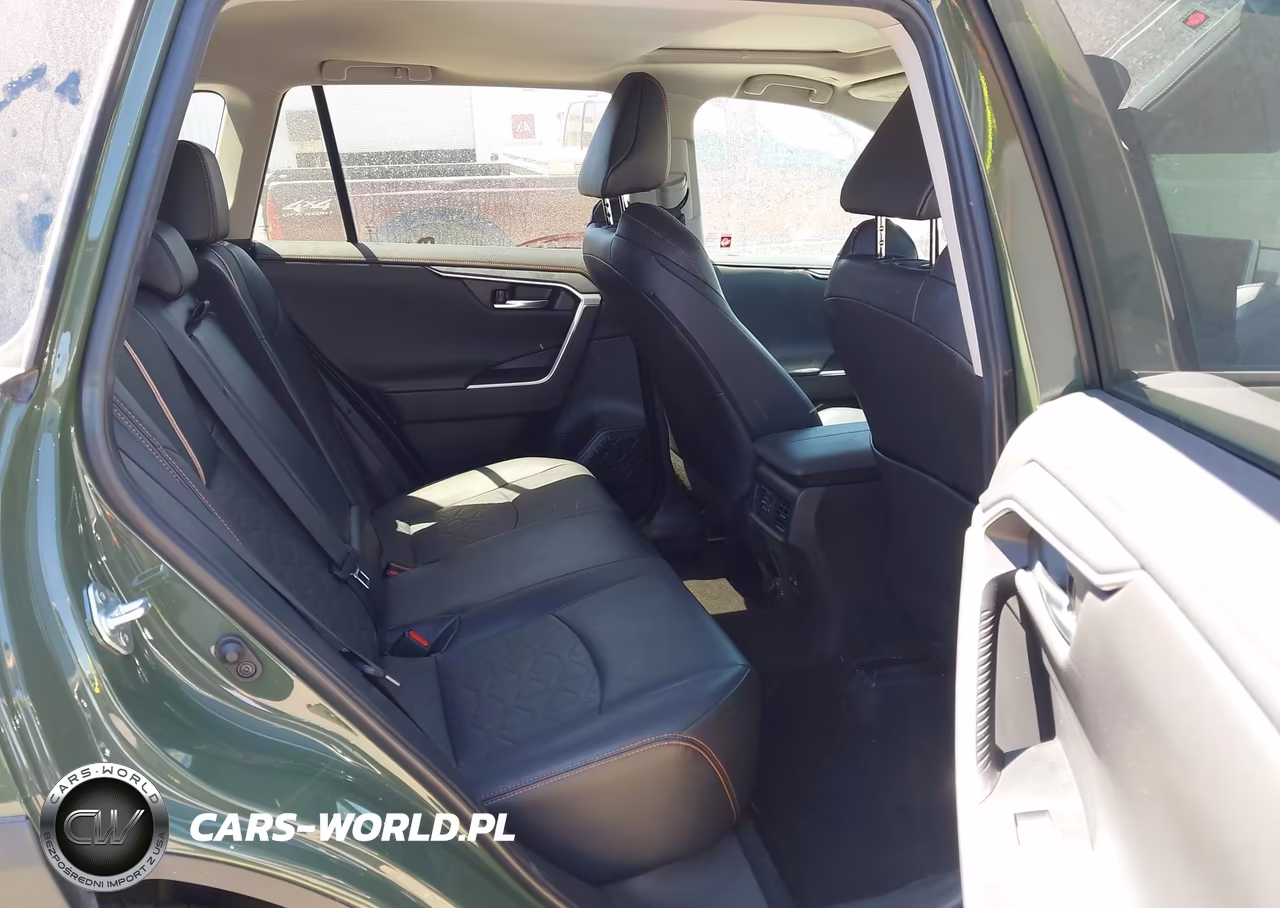 2024 Toyota Rav4 Adventure VIN:2T3J1RFVXRW414159 - 8