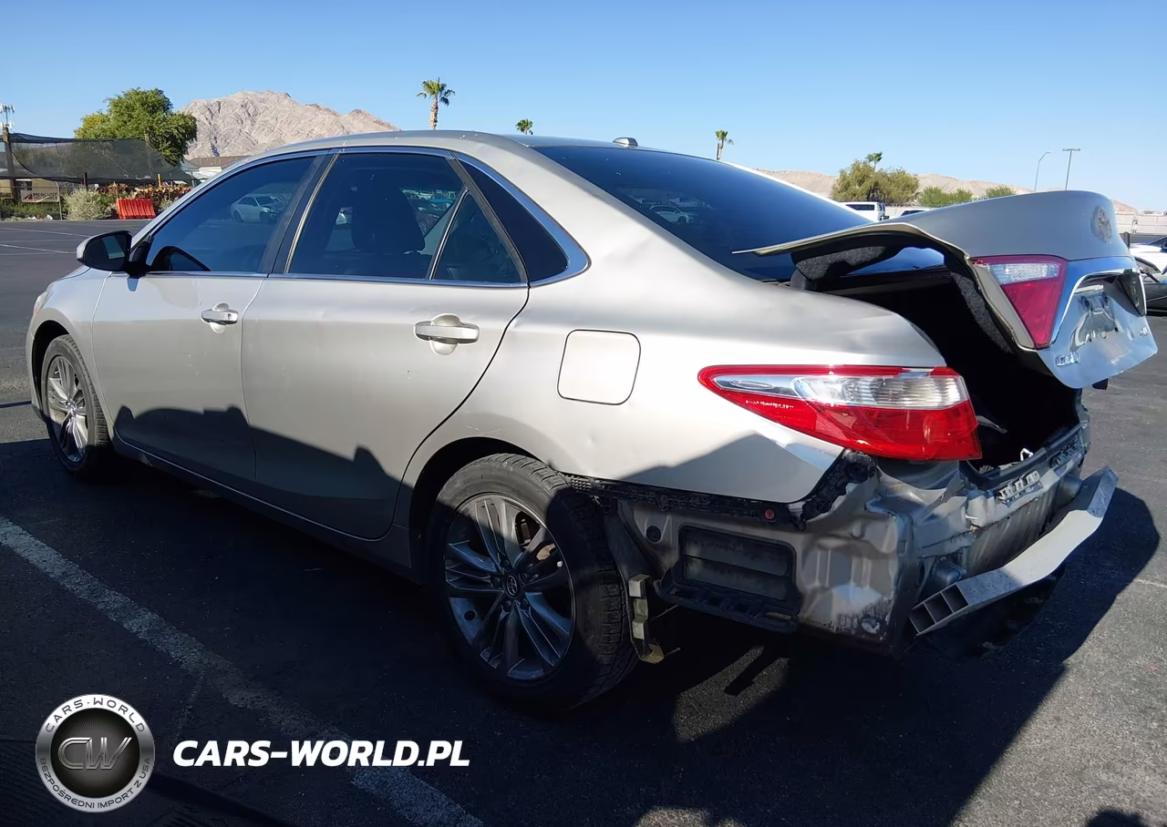 2015 Toyota Camry Xle VIN:4T4BF1FK7FR467621 - 3