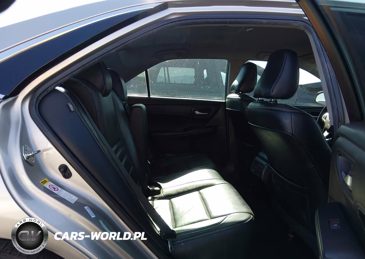2015 Toyota Camry Xle VIN:4T4BF1FK7FR467621 - 8