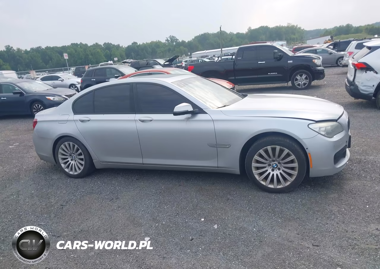2013 BMW 750I xDrive VIN:WBAYB6C50DD223609 - 13