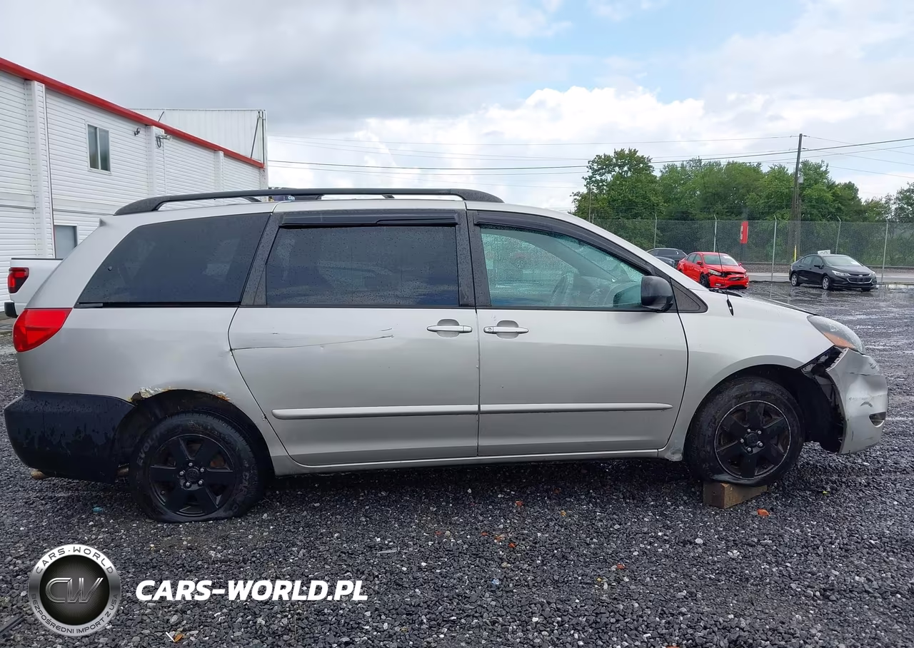 2009 Toyota Sienna Le VIN:5TDZK23C89S230401 - 13